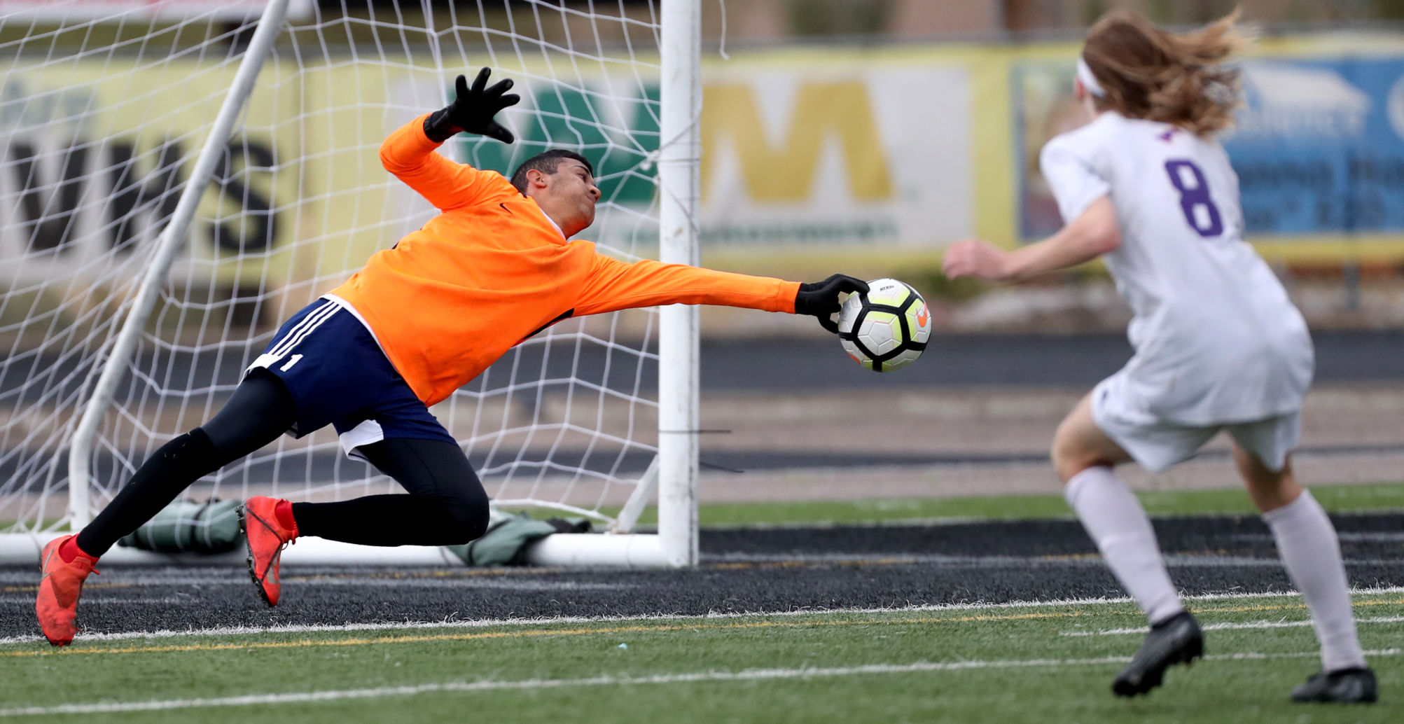 Sunnyside in 5A boys soccer semifinal